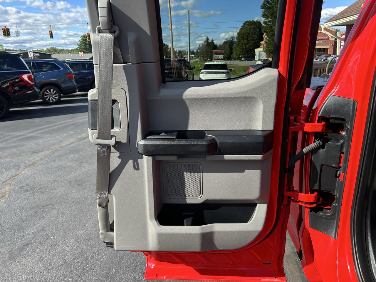 Ford Super Duty F-250 SRW 4WD SuperCab 158" XL 2019