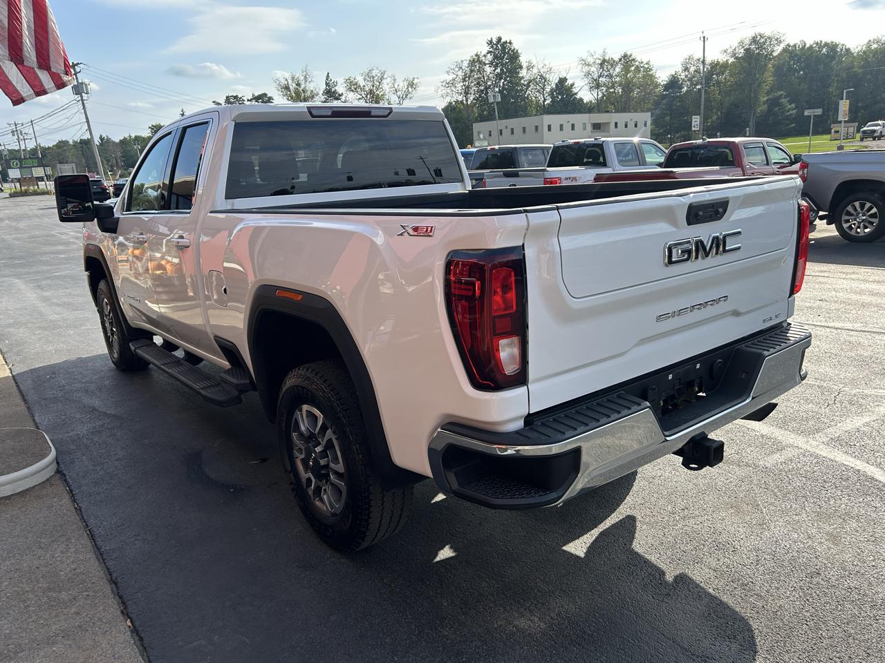 GMC Sierra 2500HD 4WD Double Cab 149" SLE 2021