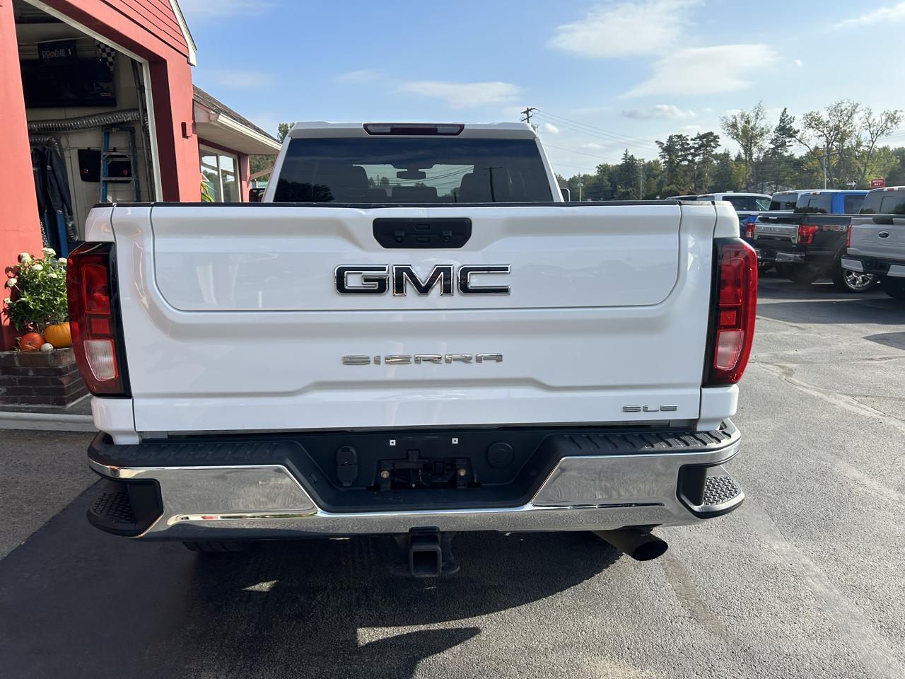 GMC Sierra 2500HD 4WD Double Cab 149" SLE 2021