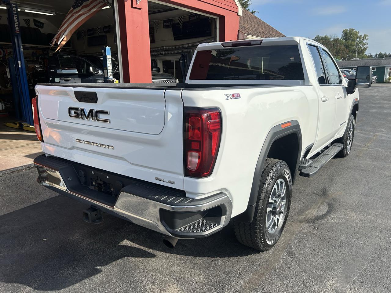 GMC Sierra 2500HD 4WD Double Cab 149" SLE 2021