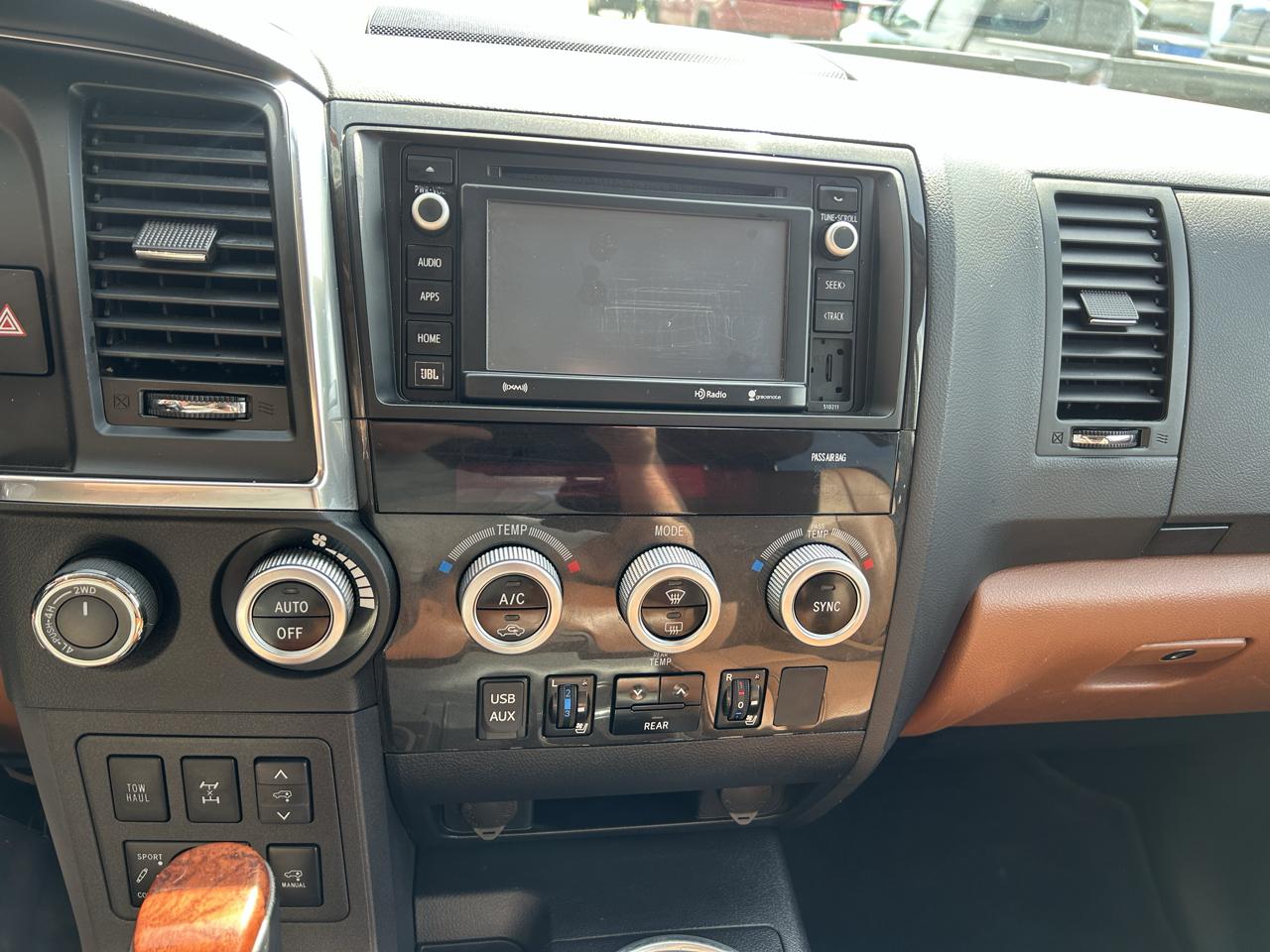 Toyota Sequoia Platinum 4WD (Natl) 2018