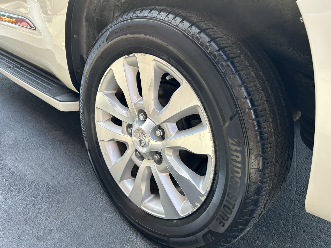 Toyota Sequoia Platinum 4WD (Natl) 2018