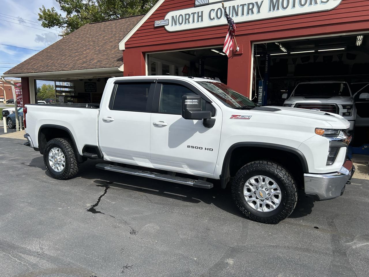 Chevrolet Silverado 2500HD 4WD Crew Cab 159" LT 2021