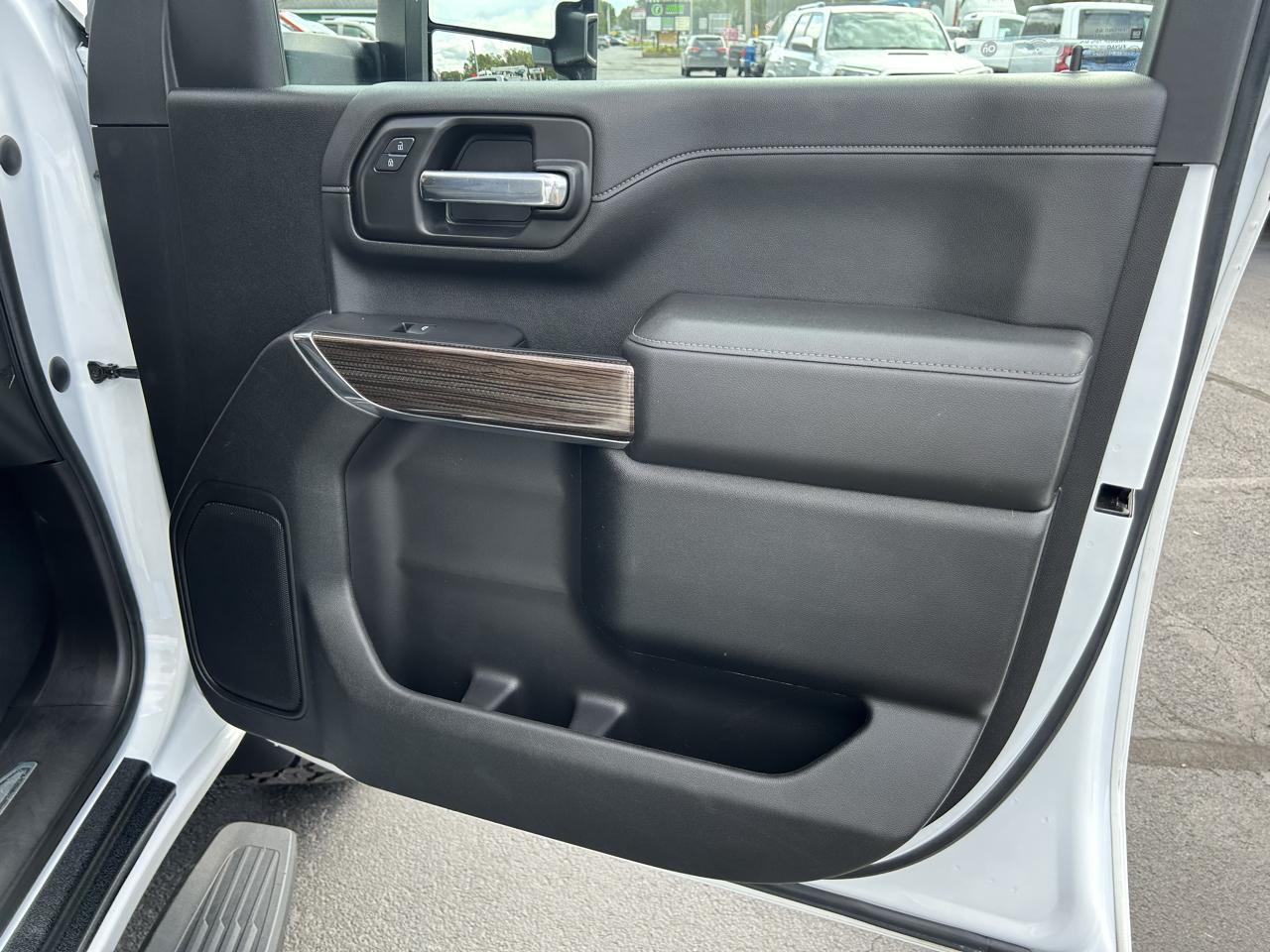Chevrolet Silverado 2500HD 4WD Crew Cab 159" LT 2021