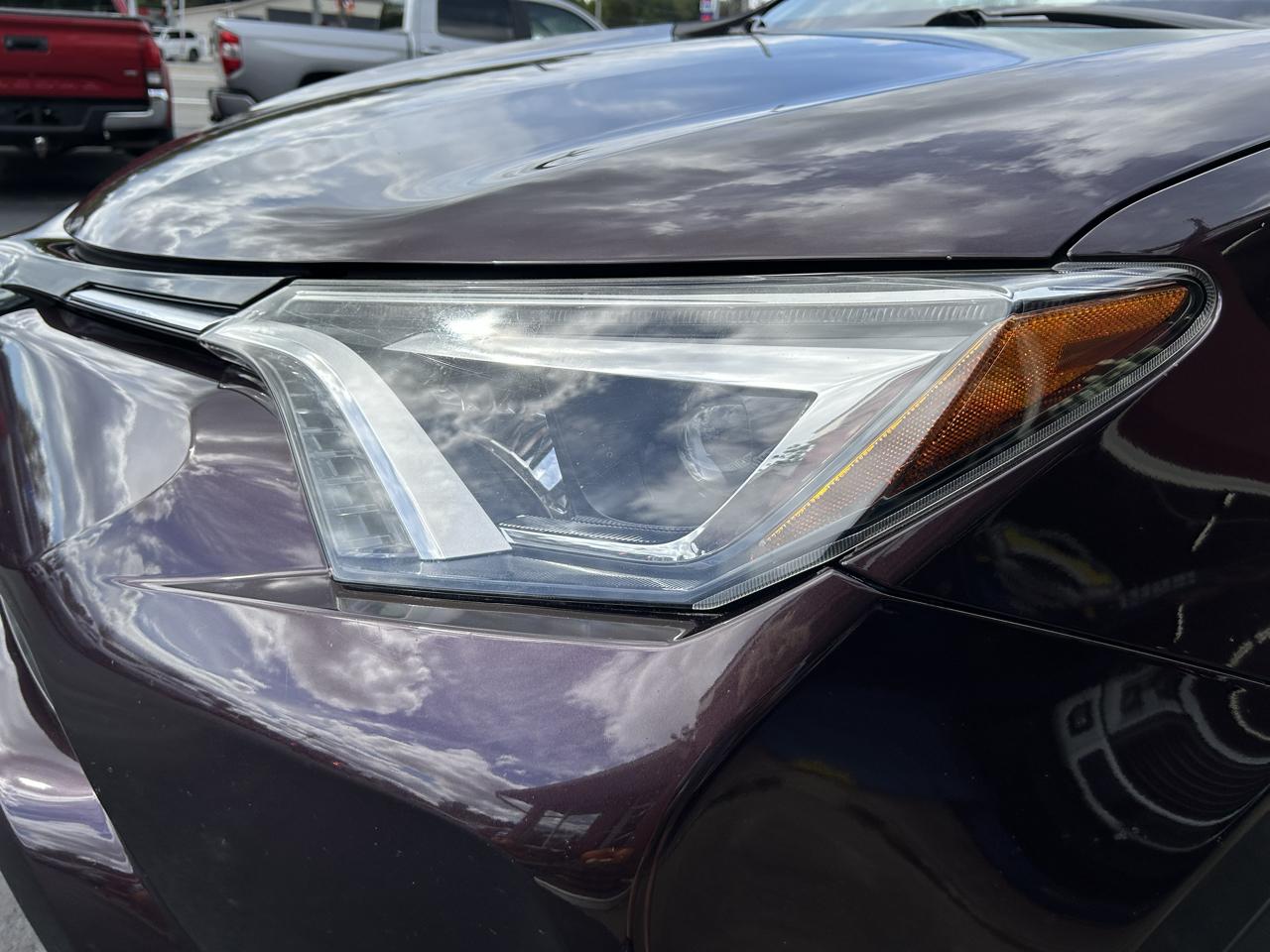 Toyota RAV4 Limited AWD (Natl) 2018