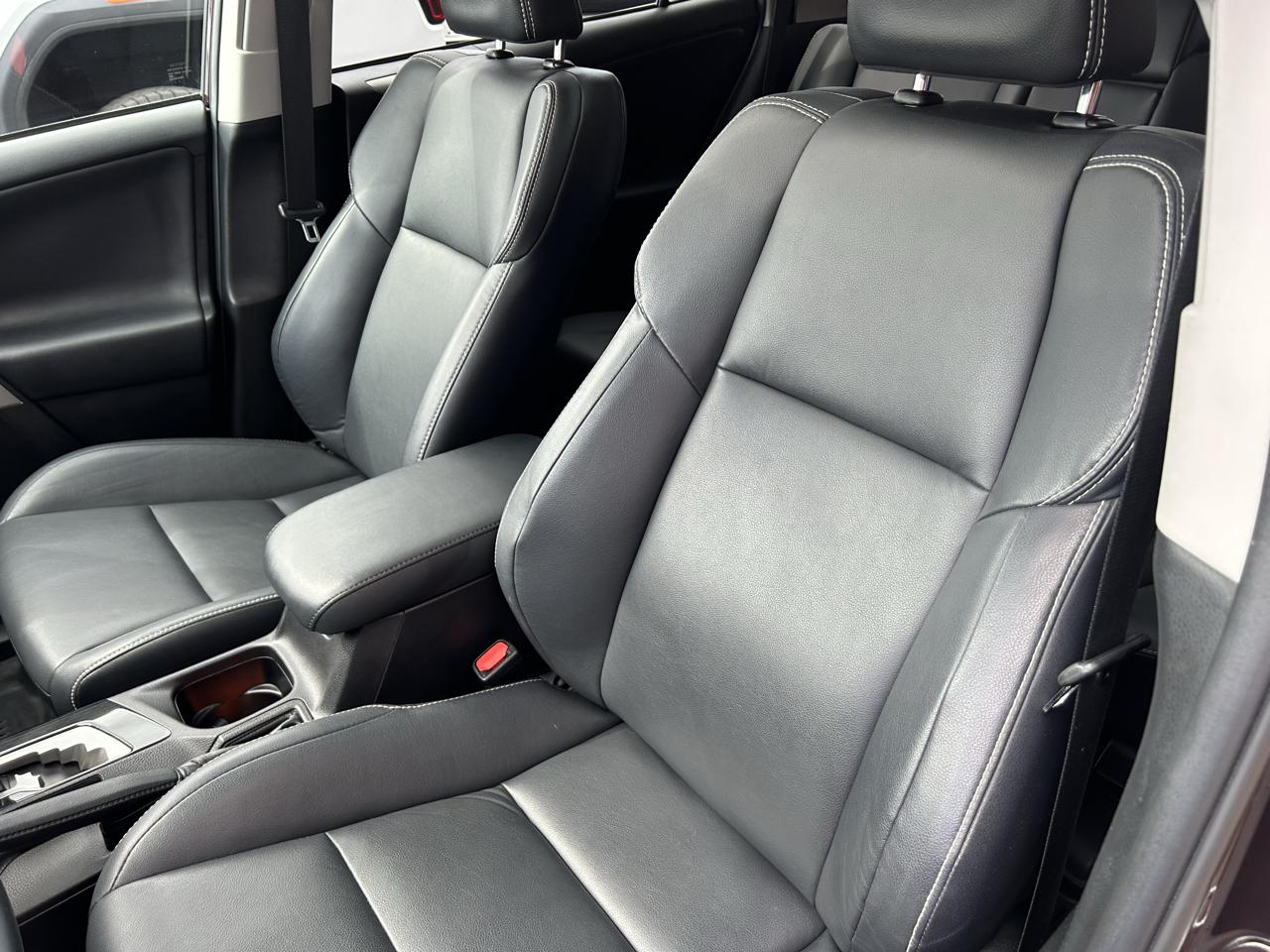 Toyota RAV4 Limited AWD (Natl) 2018