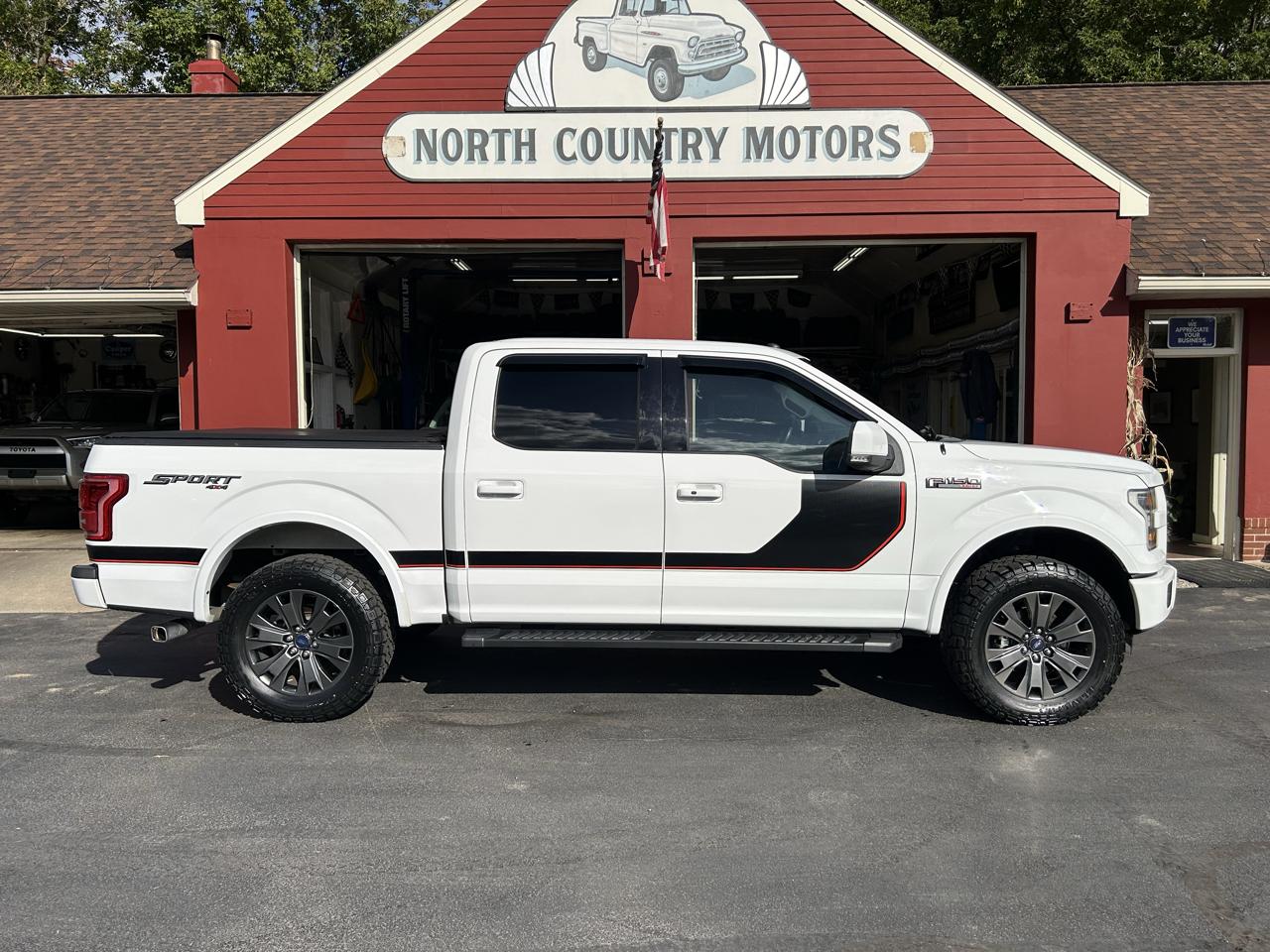 Ford F-150 4WD SuperCrew 145" Lariat 2016