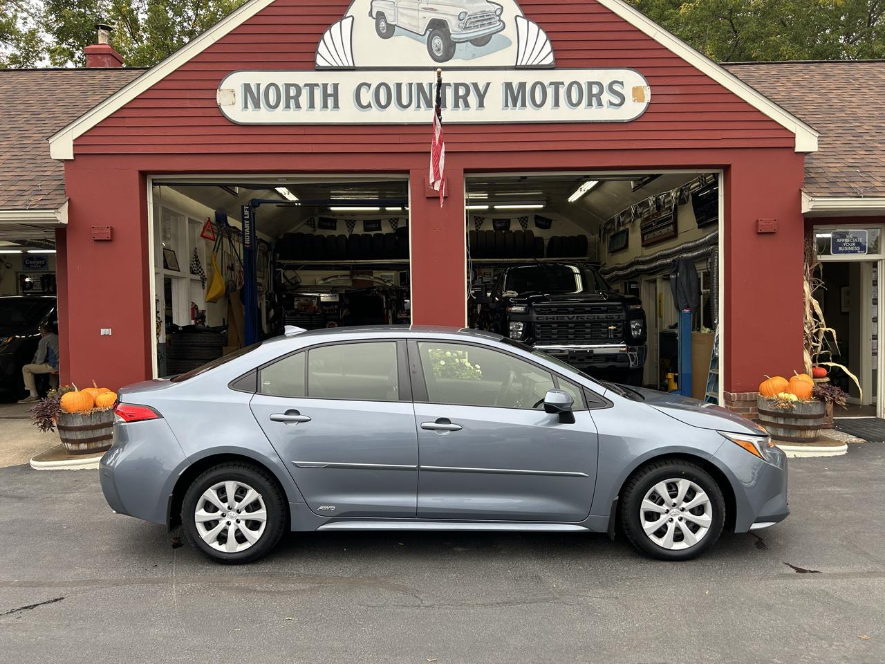 Toyota Corolla Hybrid LE AWD (Natl) 2023