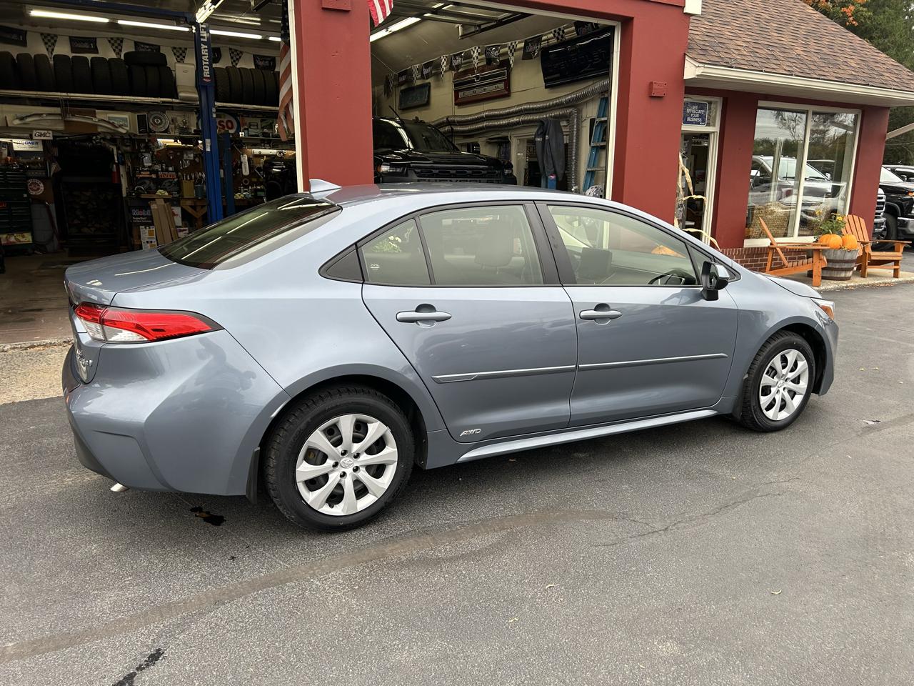 Toyota Corolla Hybrid LE AWD (Natl) 2023