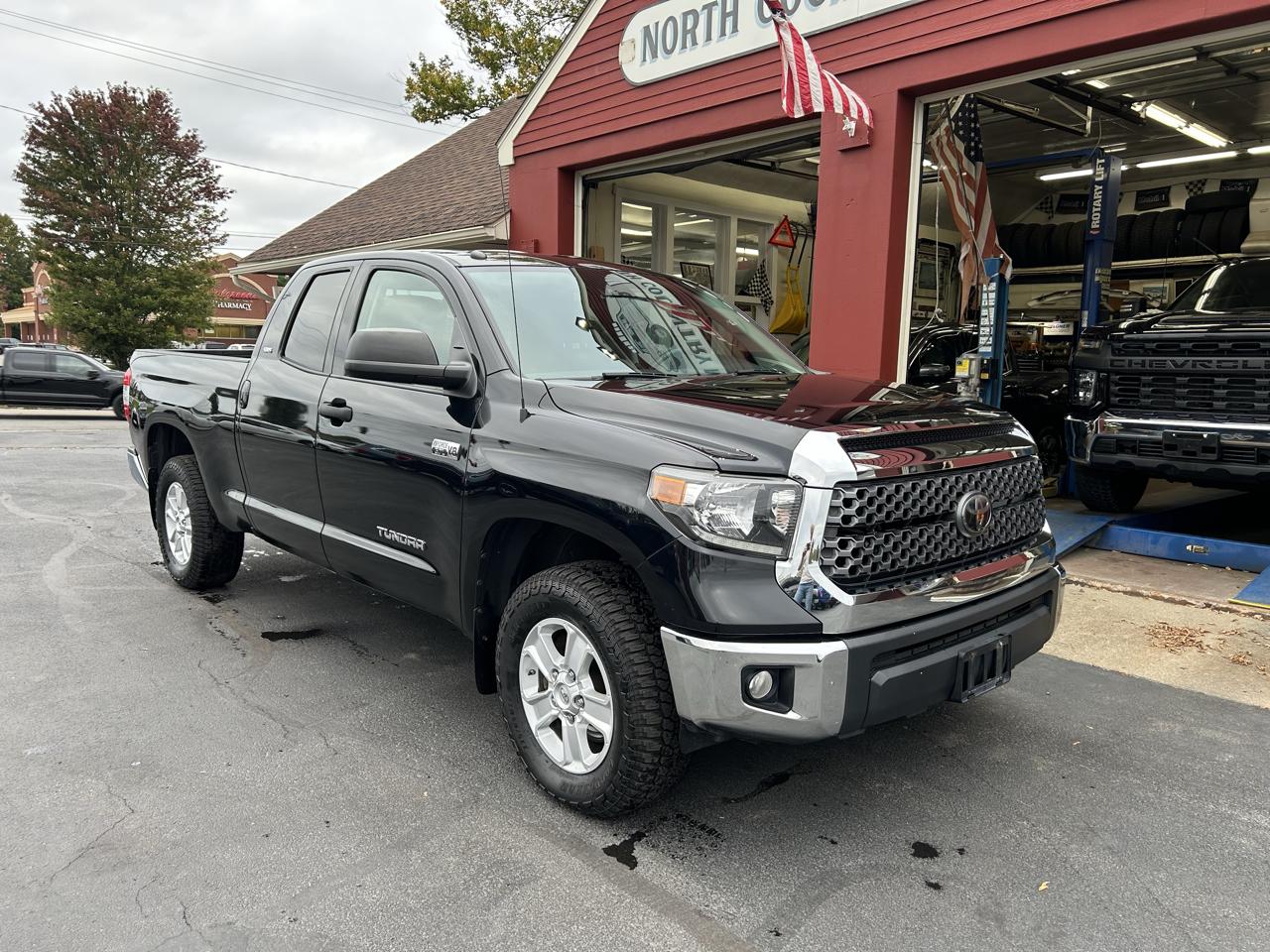 Toyota Tundra 4WD SR5 Double Cab 6.5' Bed 5.7L (Natl) 2018