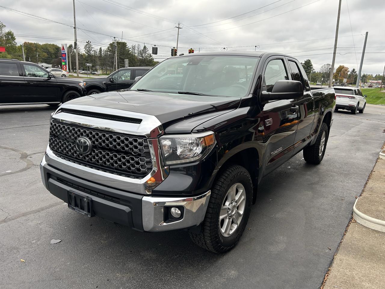 Toyota Tundra 4WD SR5 Double Cab 6.5' Bed 5.7L (Natl) 2018