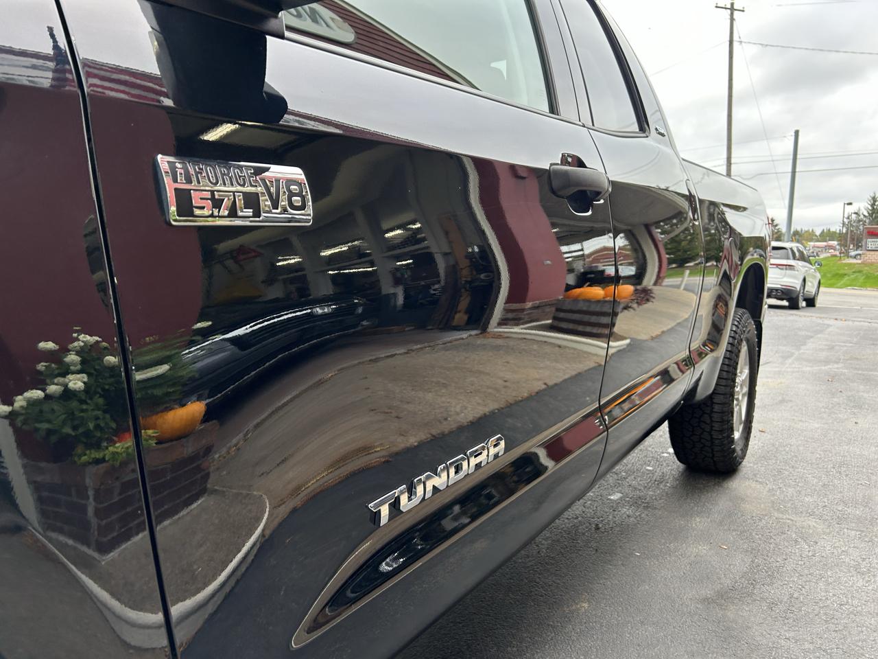 Toyota Tundra 4WD SR5 Double Cab 6.5' Bed 5.7L (Natl) 2018
