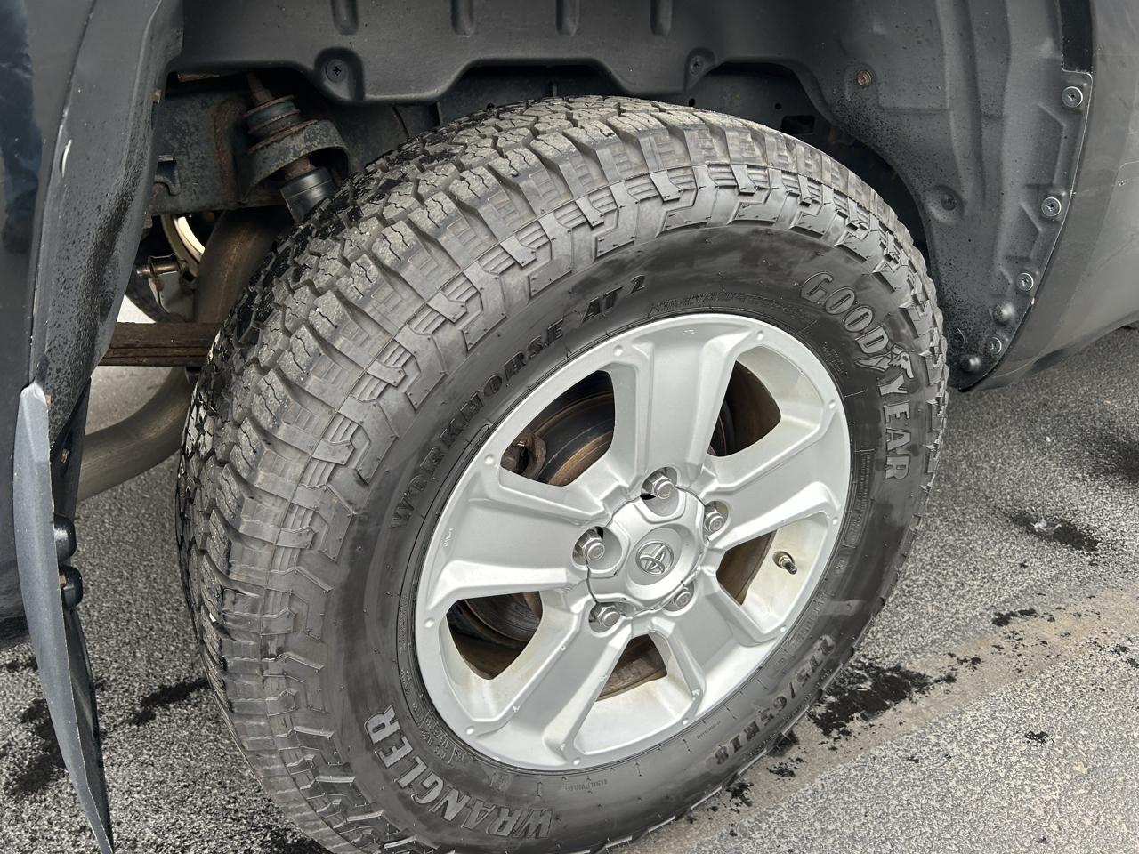 Toyota Tundra 4WD SR5 Double Cab 6.5' Bed 5.7L (Natl) 2018