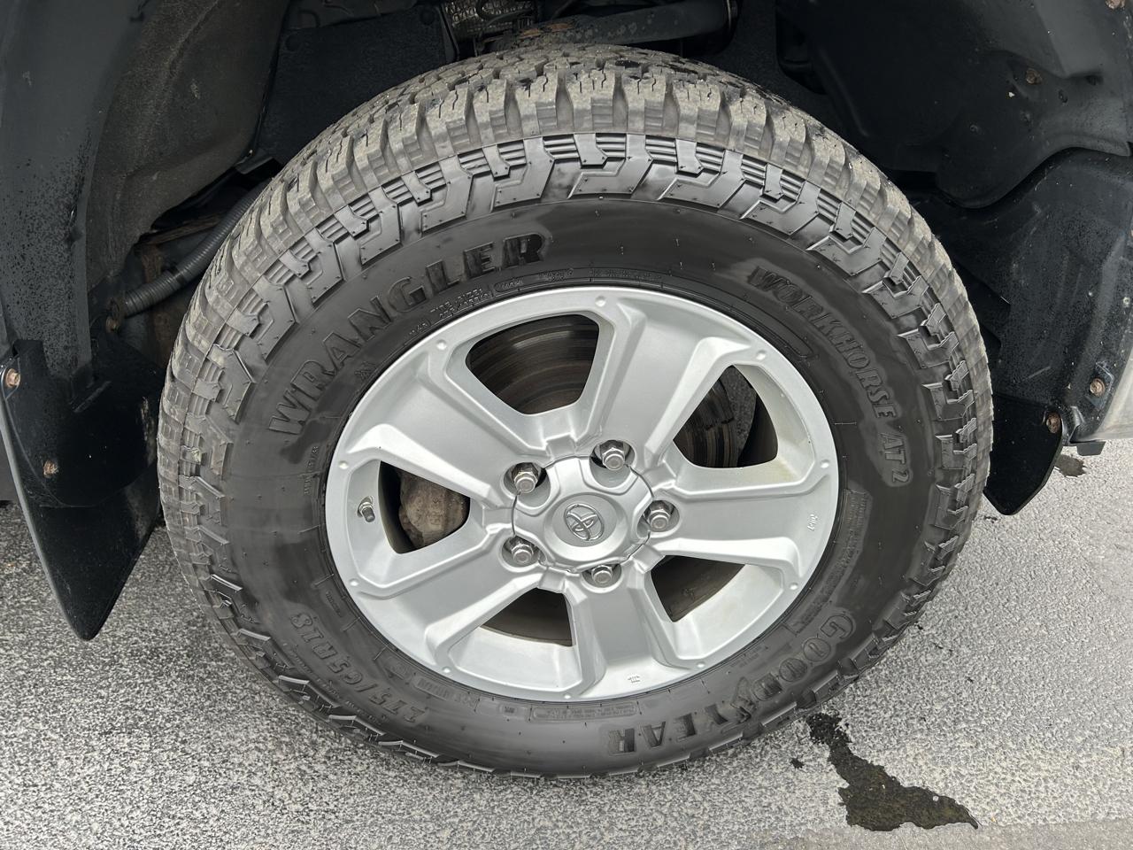 Toyota Tundra 4WD SR5 Double Cab 6.5' Bed 5.7L (Natl) 2018