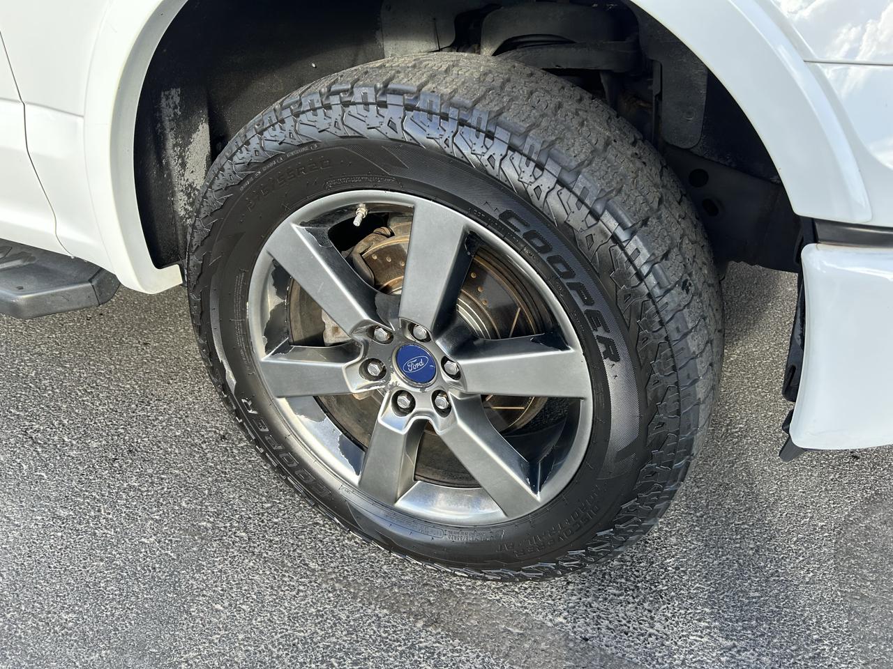 Ford F-150 4WD SuperCab 145" Lariat 2016