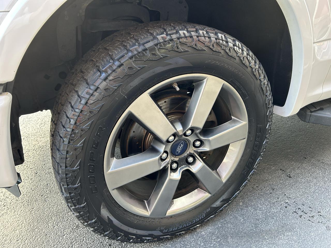 Ford F-150 4WD SuperCab 145" Lariat 2016