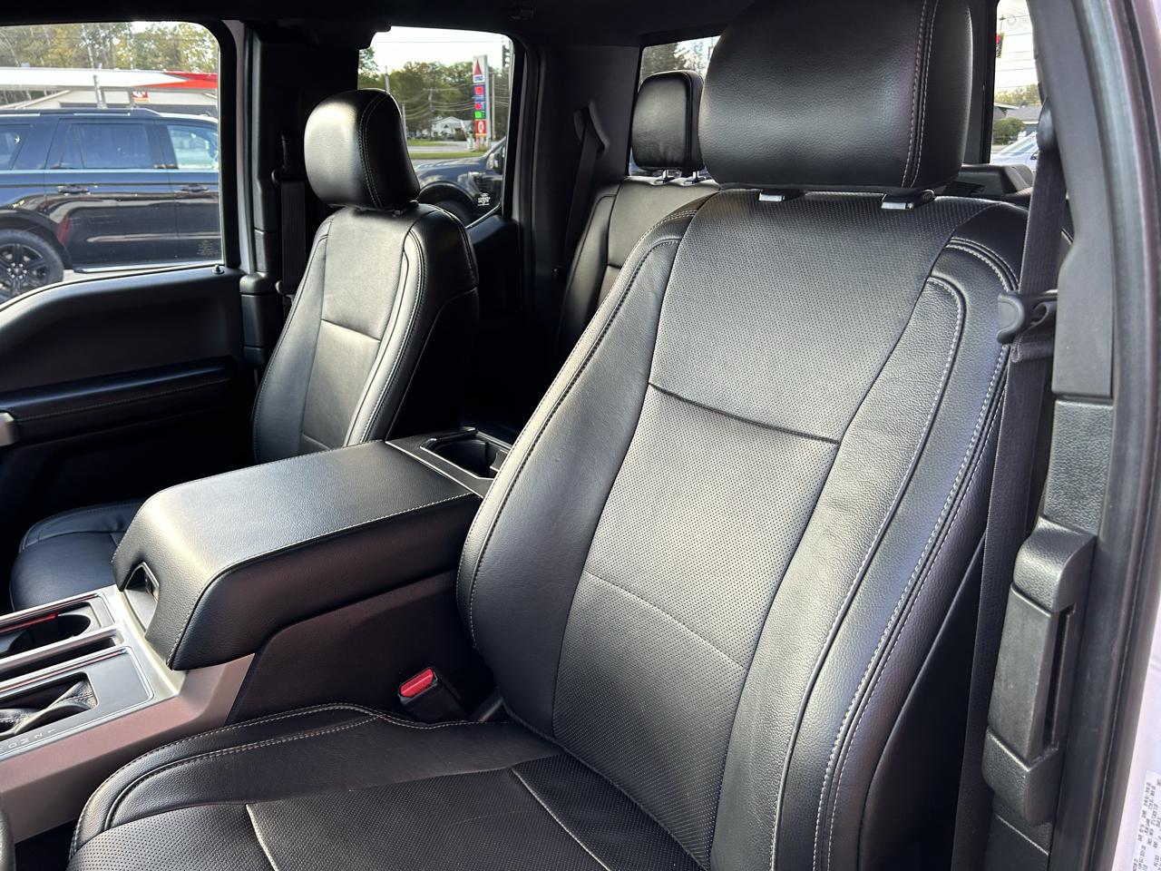 Ford F-150 4WD SuperCab 145" Lariat 2016