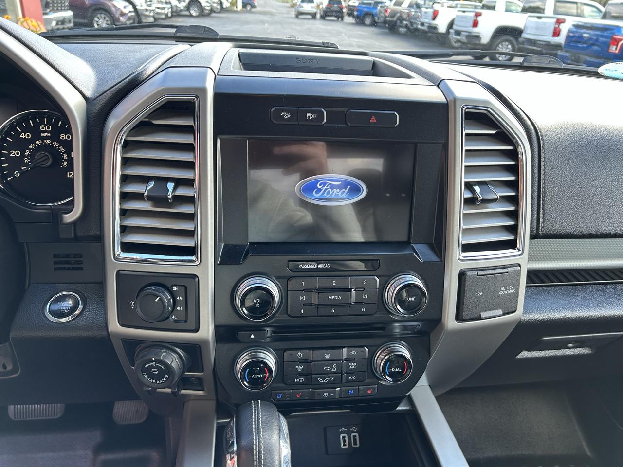 Ford F-150 4WD SuperCab 145" Lariat 2016