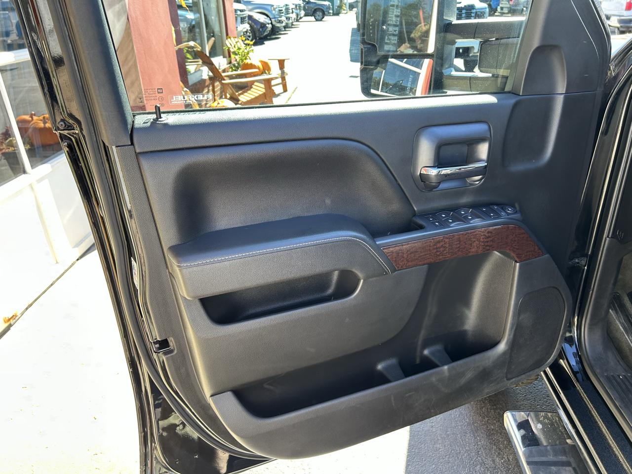 GMC Sierra 3500HD 4WD Crew Cab 153.7" SLE 2016