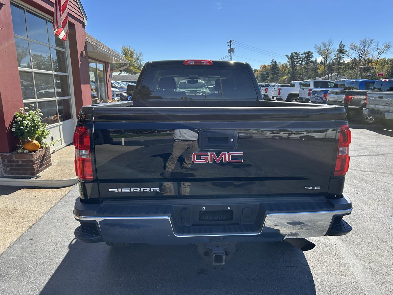 GMC Sierra 3500HD 4WD Crew Cab 153.7" SLE 2016