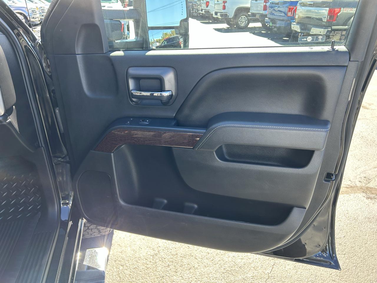 GMC Sierra 3500HD 4WD Crew Cab 153.7" SLE 2016