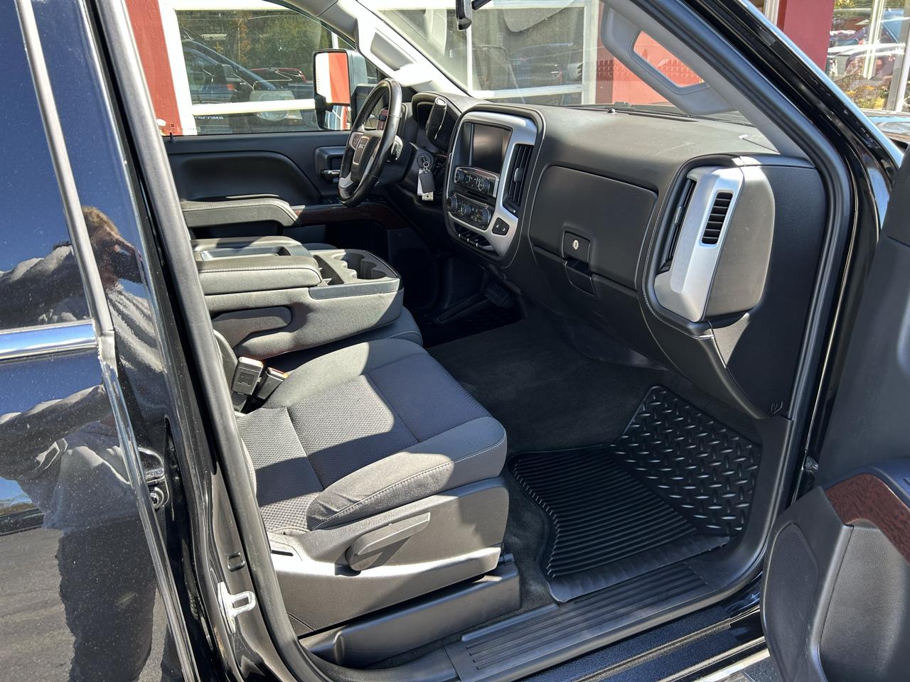 GMC Sierra 3500HD 4WD Crew Cab 153.7" SLE 2016