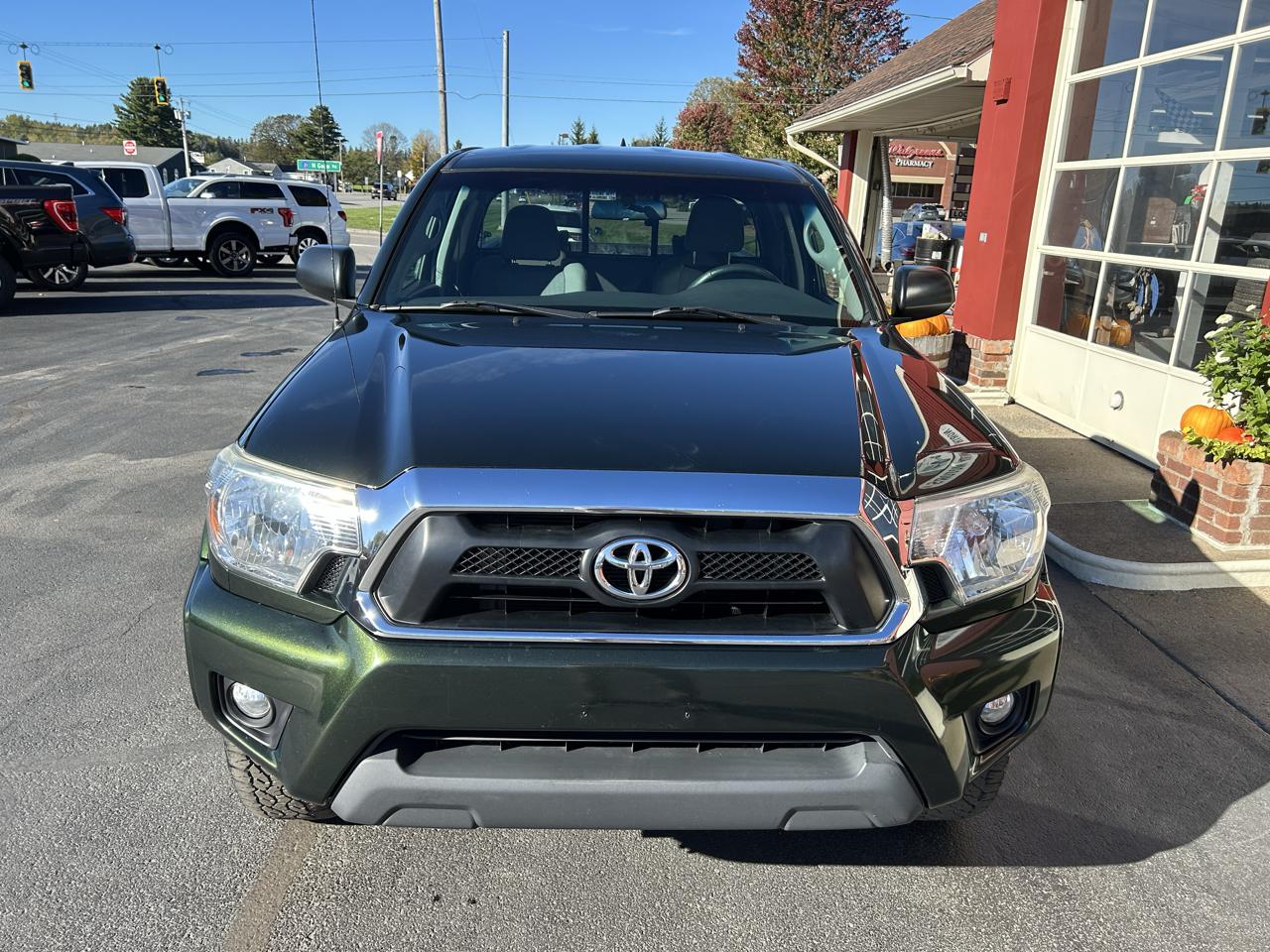 Toyota Tacoma 4WD Access Cab V6 MT (Natl) 2014
