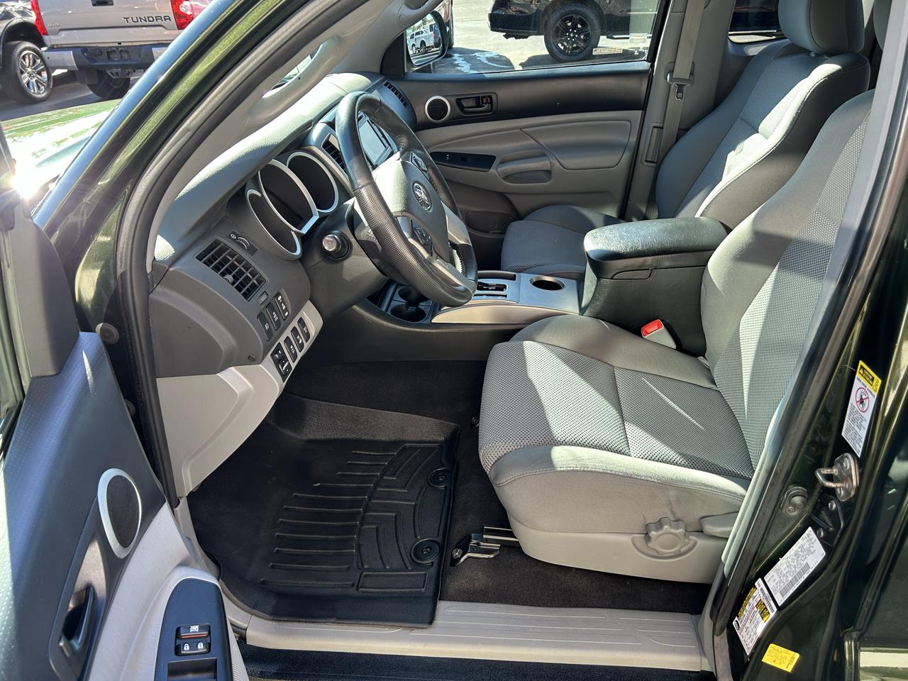 Toyota Tacoma 4WD Access Cab V6 MT (Natl) 2014