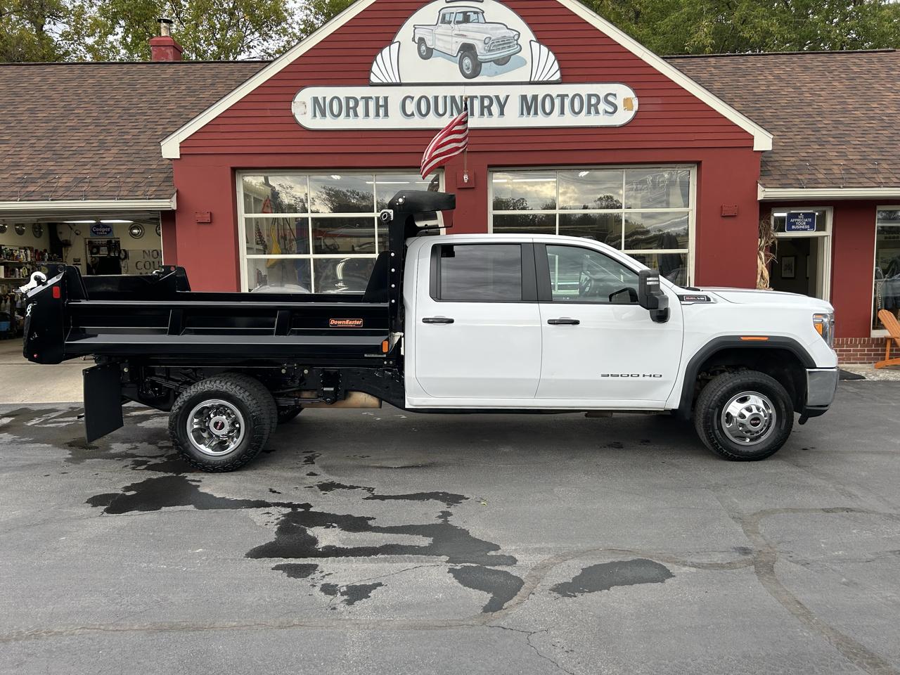 GMC Sierra 3500HD CC 4WD Crew Cab 177" WB, 60" CA Pro 2022