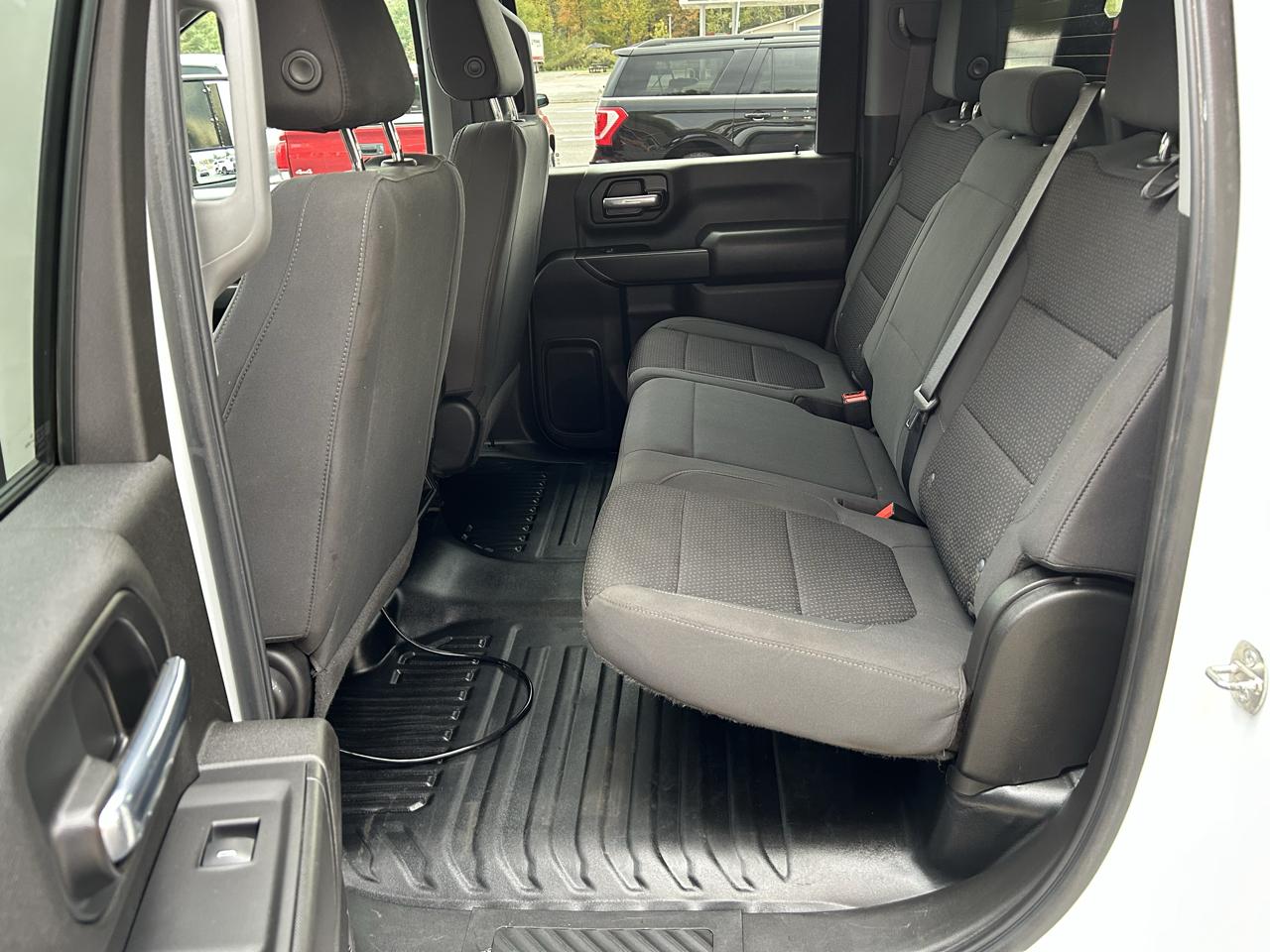 GMC Sierra 3500HD CC 4WD Crew Cab 177" WB, 60" CA Pro 2022