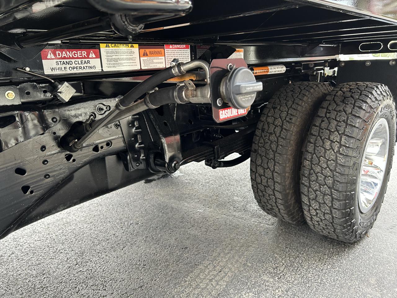 GMC Sierra 3500HD CC 4WD Crew Cab 177" WB, 60" CA Pro 2022
