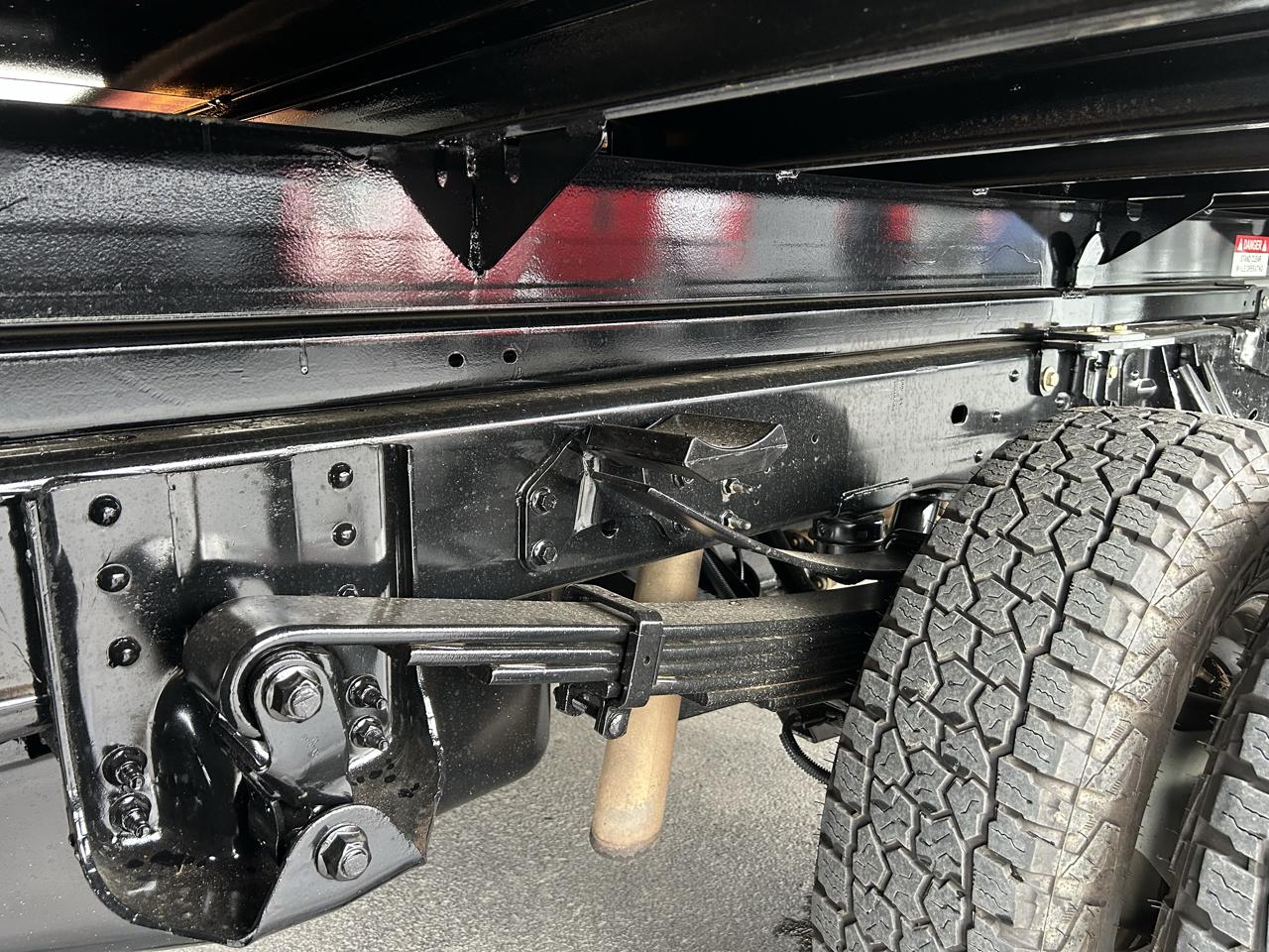 GMC Sierra 3500HD CC 4WD Crew Cab 177" WB, 60" CA Pro 2022