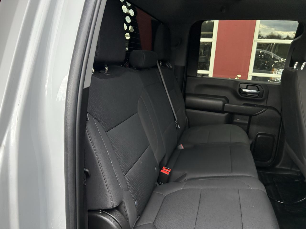 GMC Sierra 3500HD CC 4WD Crew Cab 177" WB, 60" CA Pro 2022