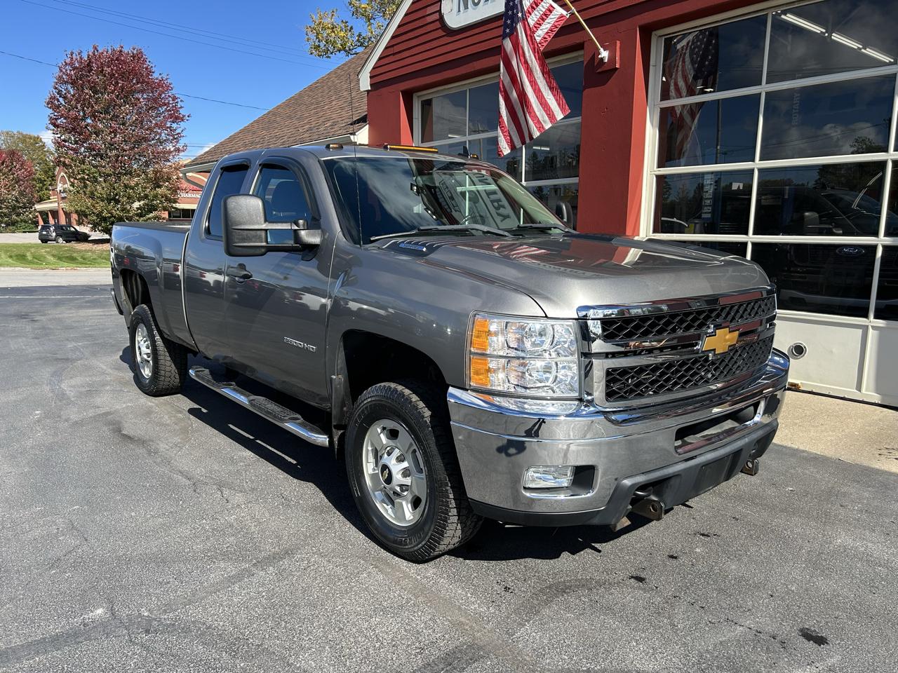 Chevrolet Silverado 2500HD 4WD Ext Cab 144.2" LT 2013