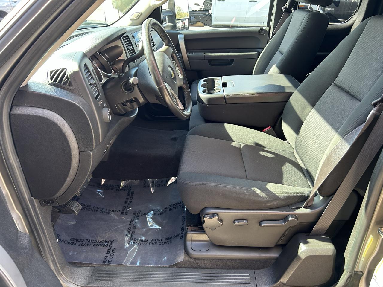 Chevrolet Silverado 2500HD 4WD Ext Cab 144.2" LT 2013