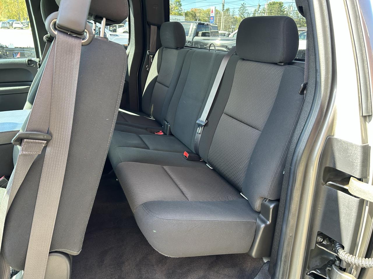 Chevrolet Silverado 2500HD 4WD Ext Cab 144.2" LT 2013