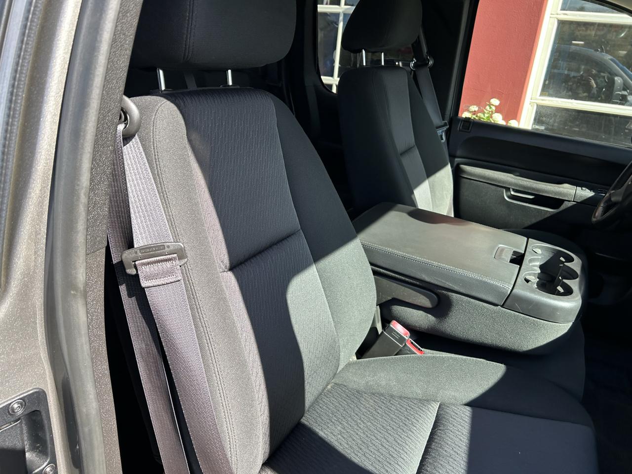 Chevrolet Silverado 2500HD 4WD Ext Cab 144.2" LT 2013