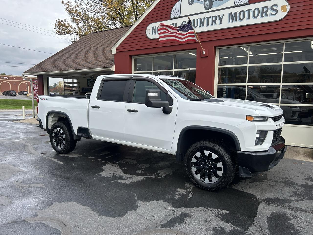 Chevrolet Silverado 2500HD 4WD Crew Cab 159" Custom 2020