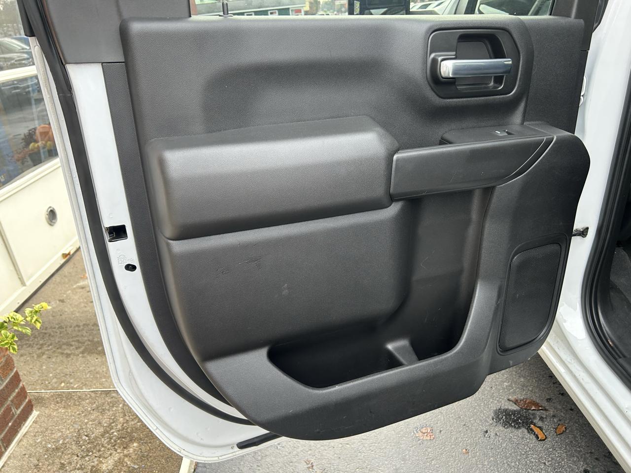 Chevrolet Silverado 2500HD 4WD Crew Cab 159" Custom 2020