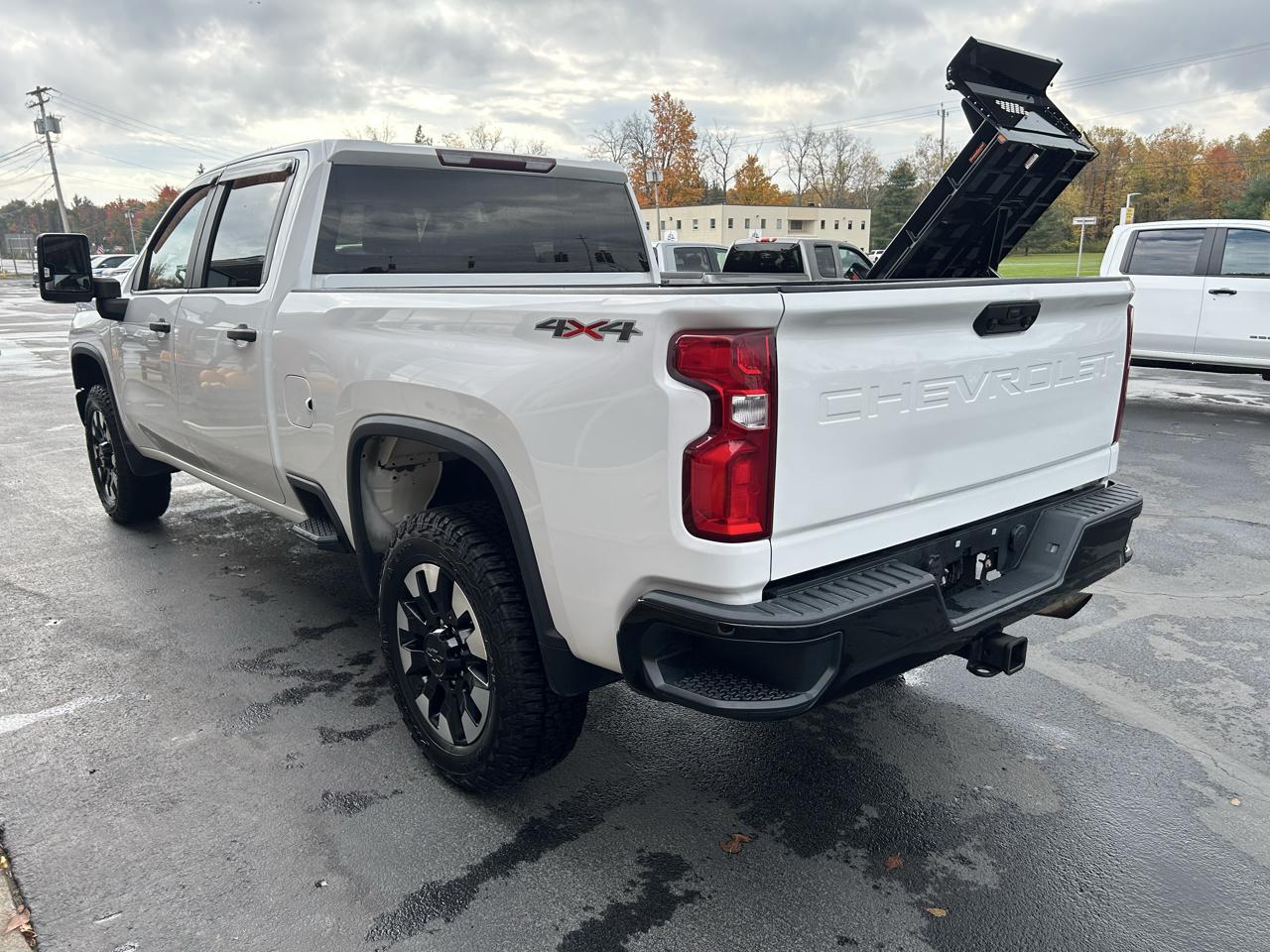 Chevrolet Silverado 2500HD 4WD Crew Cab 159" Custom 2020