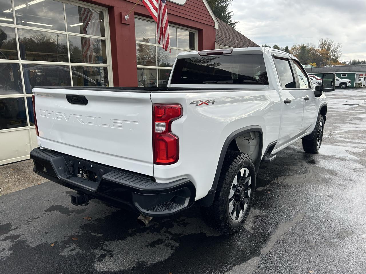 Chevrolet Silverado 2500HD 4WD Crew Cab 159" Custom 2020