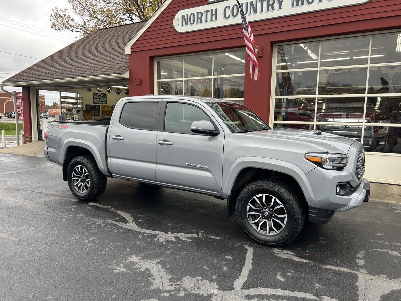 Toyota Tacoma 4WD TRD Off Road Double Cab 5' Bed V6 MT (Natl) 2020