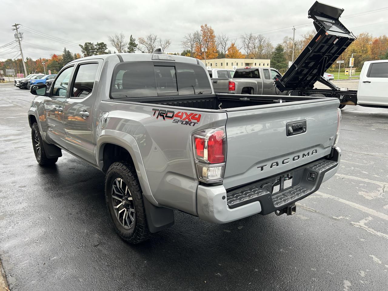 Toyota Tacoma 4WD TRD Off Road Double Cab 5' Bed V6 MT (Natl) 2020