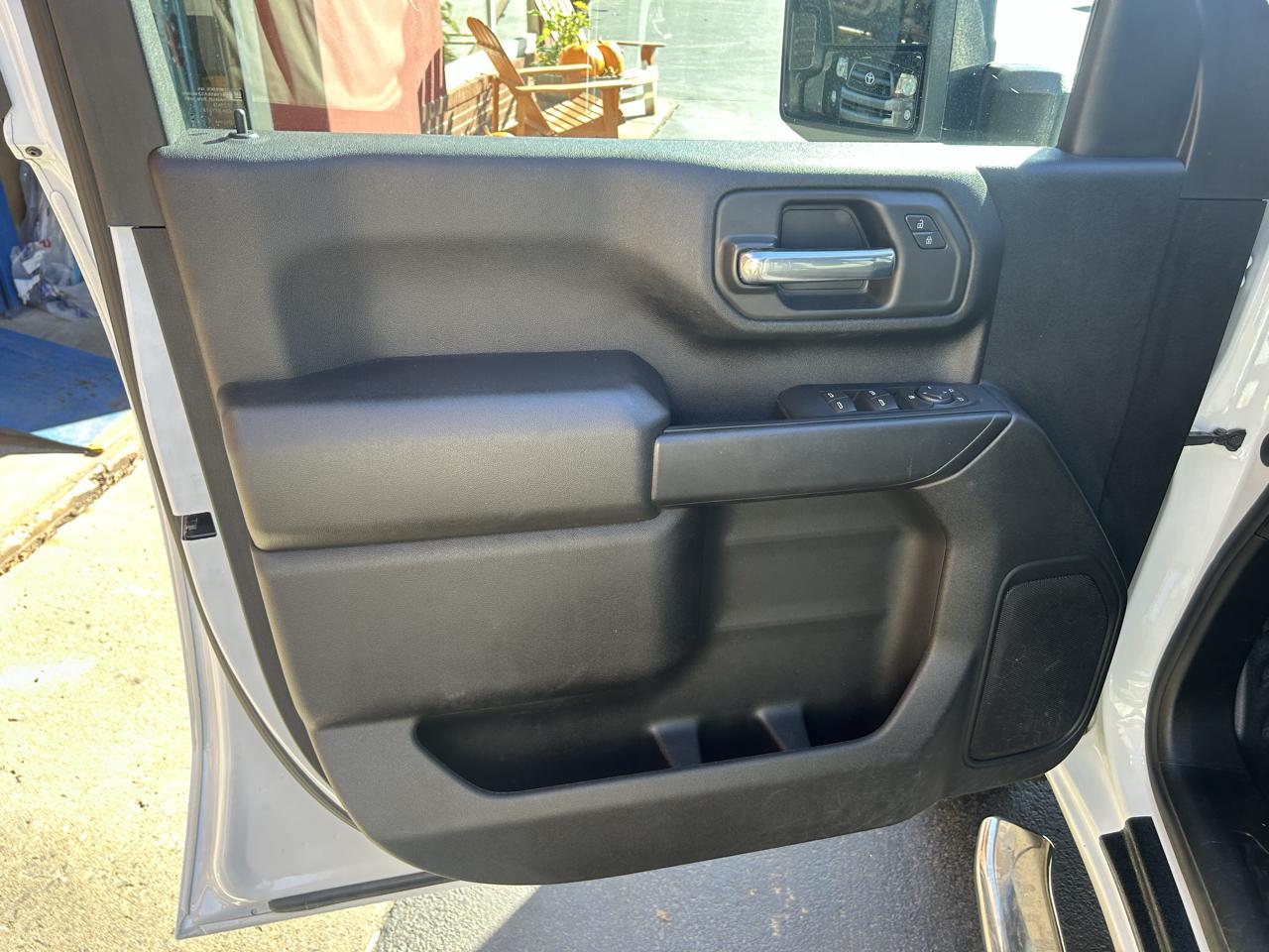 GMC Sierra 2500HD 4WD Crew Cab 159" Pro 2024