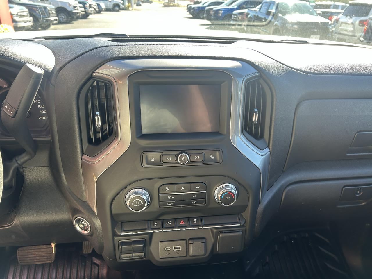GMC Sierra 2500HD 4WD Crew Cab 159" Pro 2024