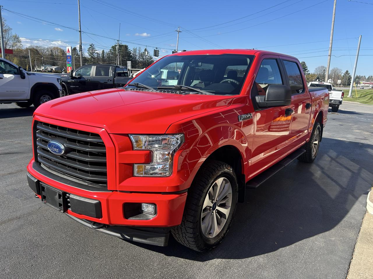 Ford F-150 4WD SuperCrew 145" STX 2017