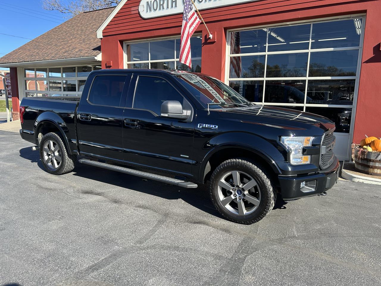 Ford F-150 4WD SuperCrew 145" XLT 2017