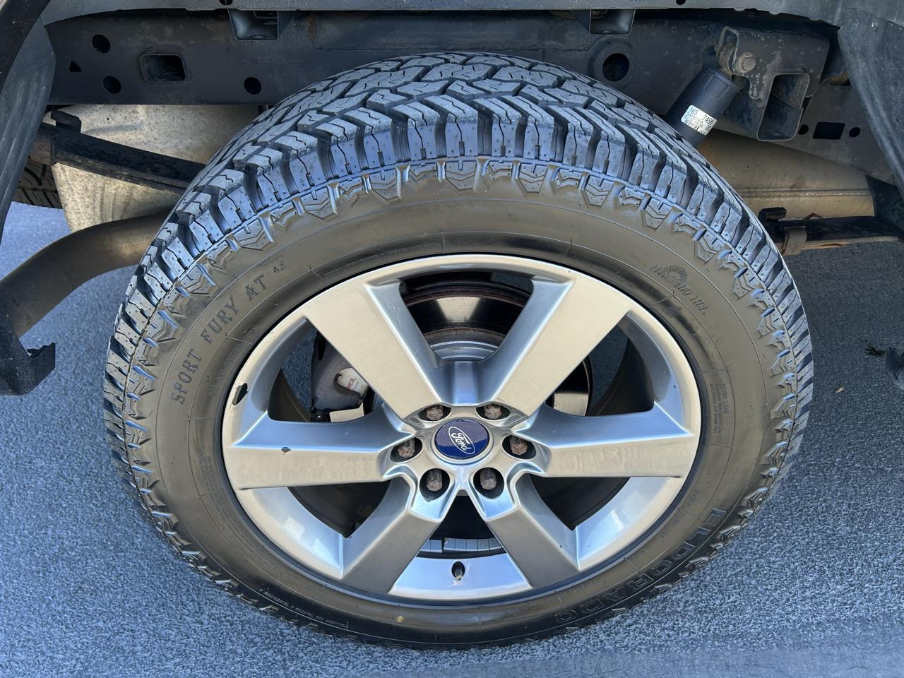 Ford F-150 4WD SuperCrew 145" XLT 2017
