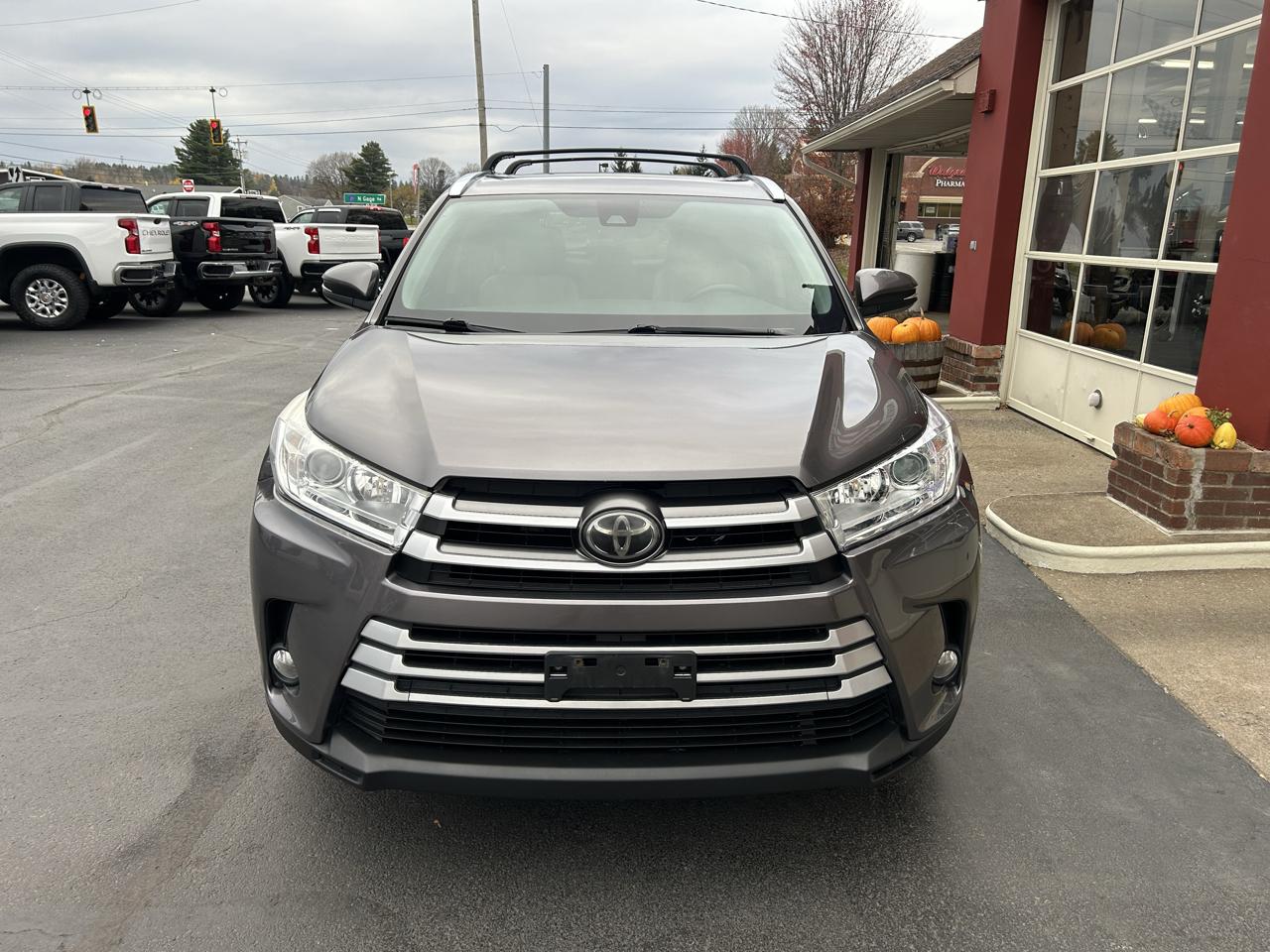 Toyota Highlander XLE V6 AWD (Natl) 2017