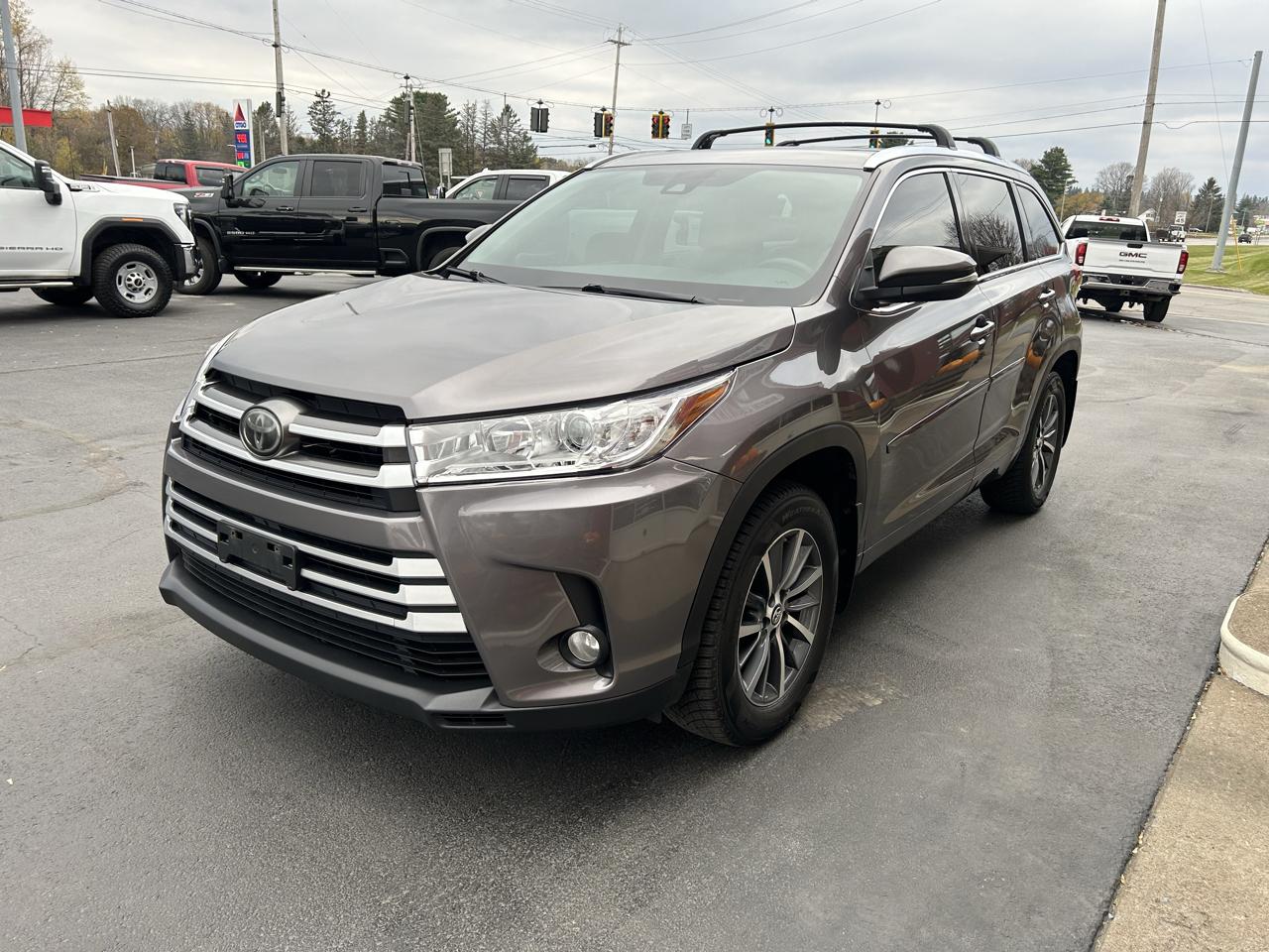 Toyota Highlander XLE V6 AWD (Natl) 2017